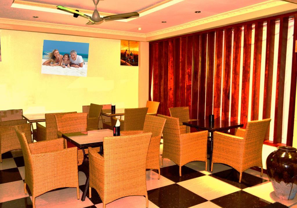 Hotel Ui Inn Μαλέ Εξωτερικό φωτογραφία