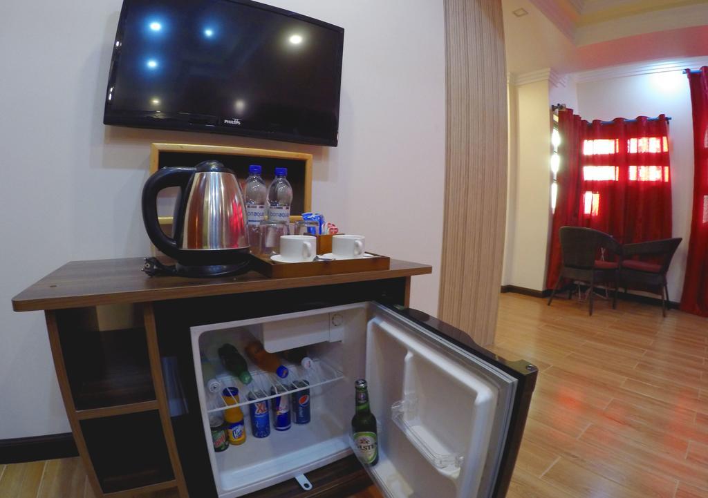 Hotel Ui Inn Μαλέ Εξωτερικό φωτογραφία