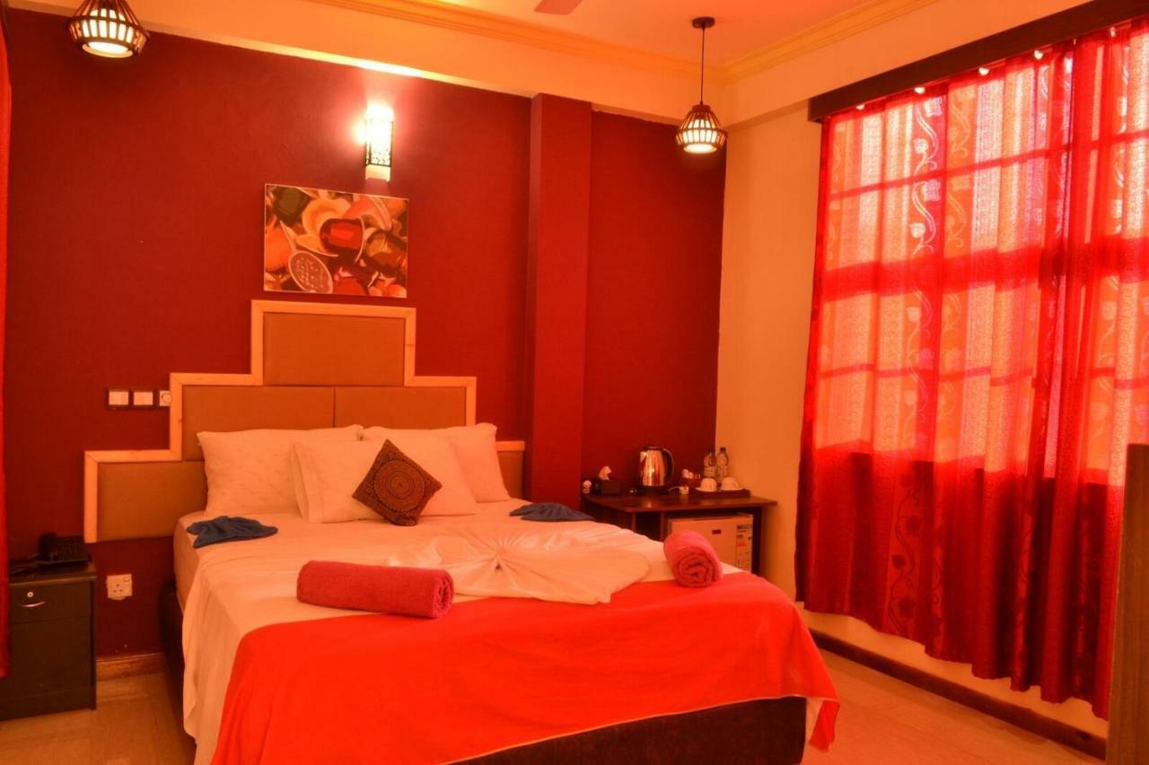 Hotel Ui Inn Μαλέ Εξωτερικό φωτογραφία
